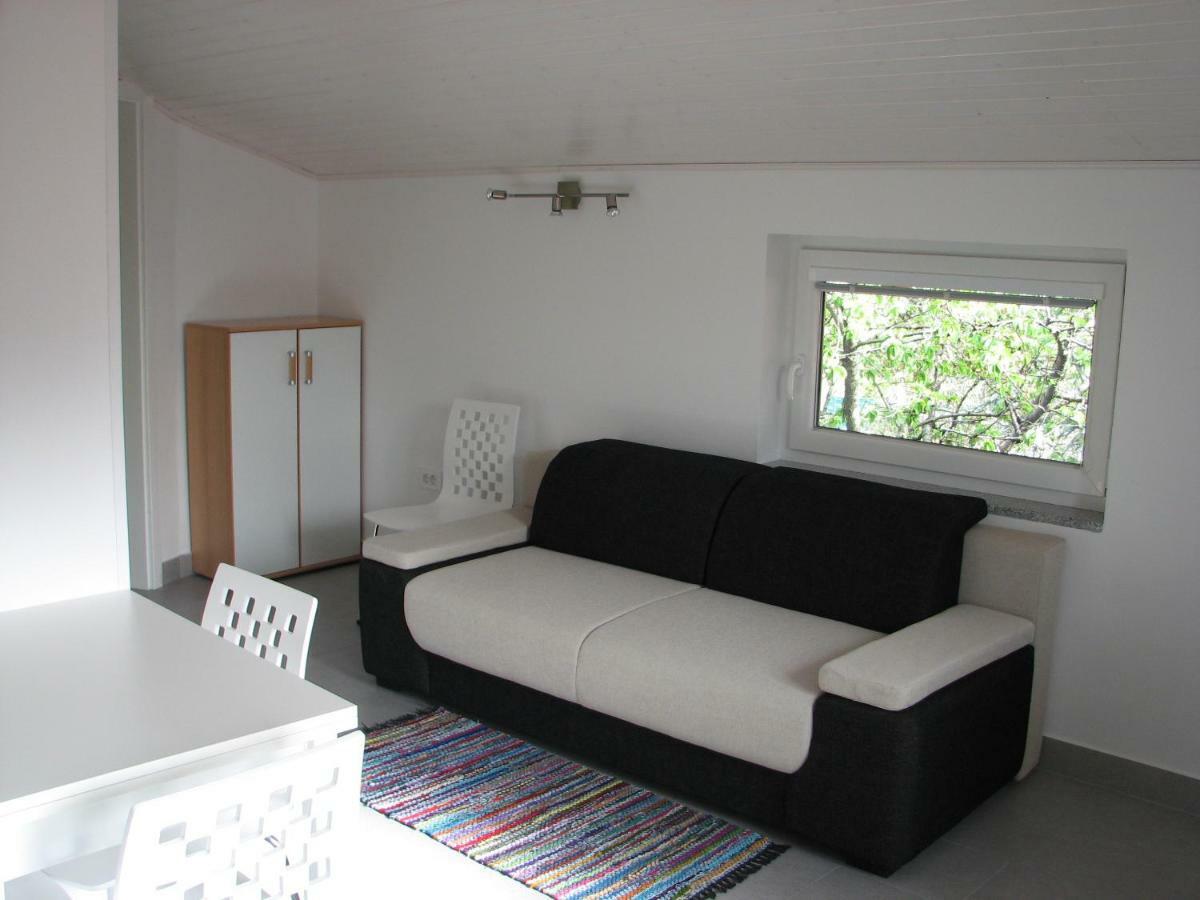 Apartma Furlan Stanjel Exterior photo