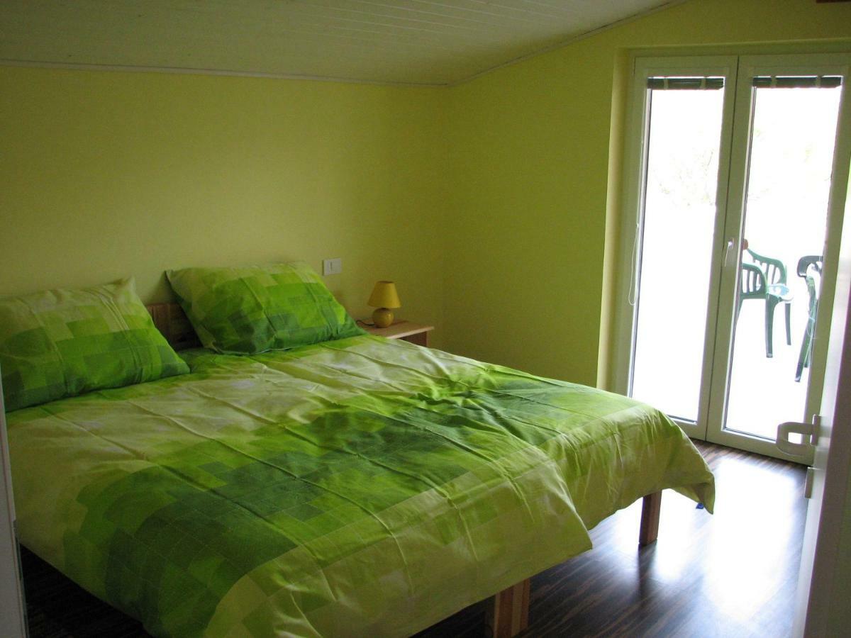 Apartma Furlan Stanjel Exterior photo